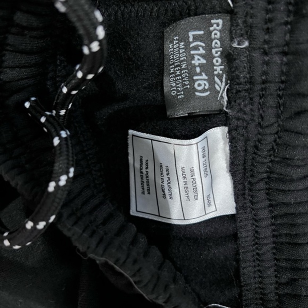 Reebok bundle - Picture 3 of 5